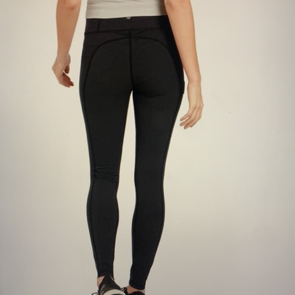 Kuhl Traverse Leggings Raven - Picture 3 of 10